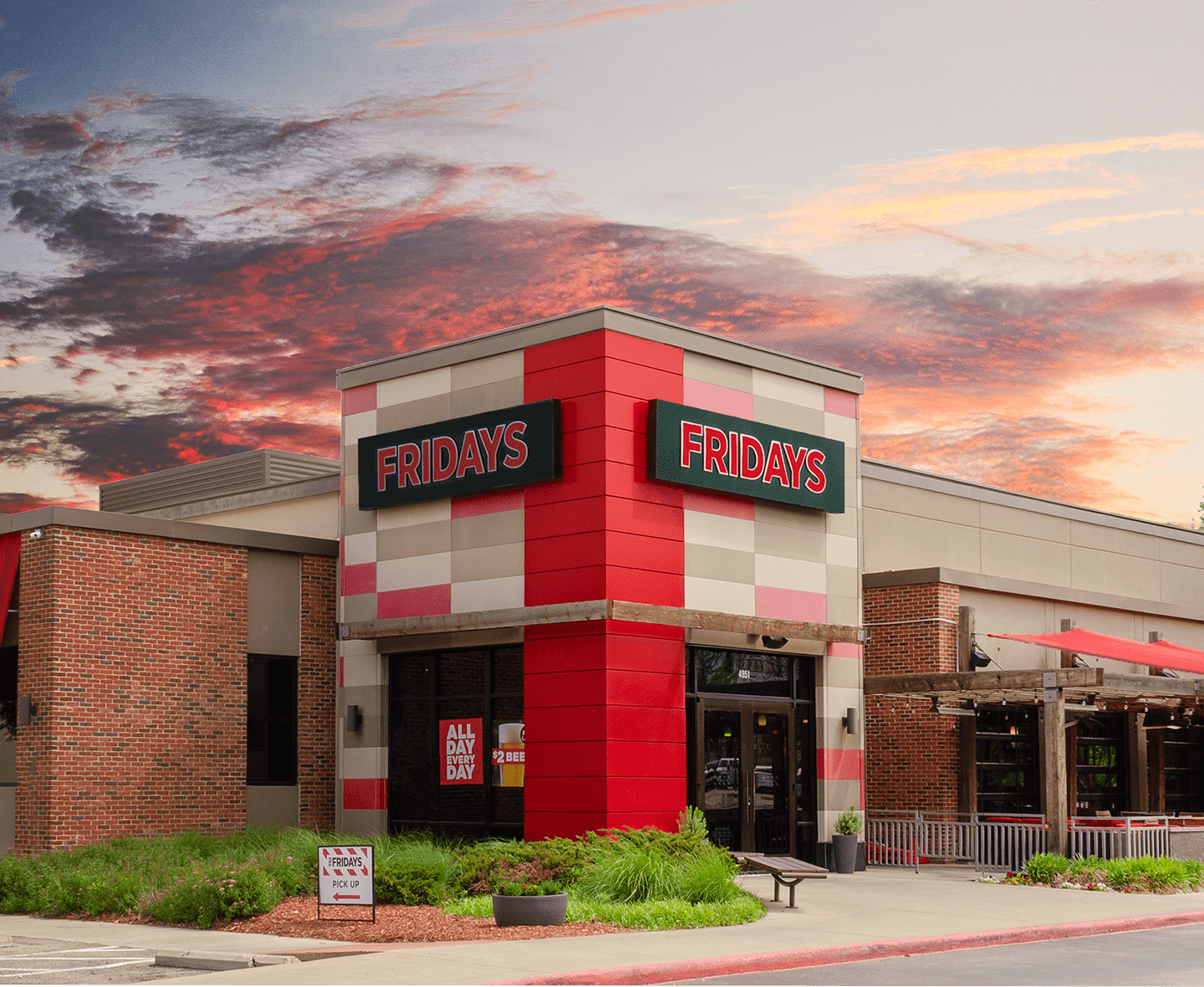 chute du géant TGI Fridays